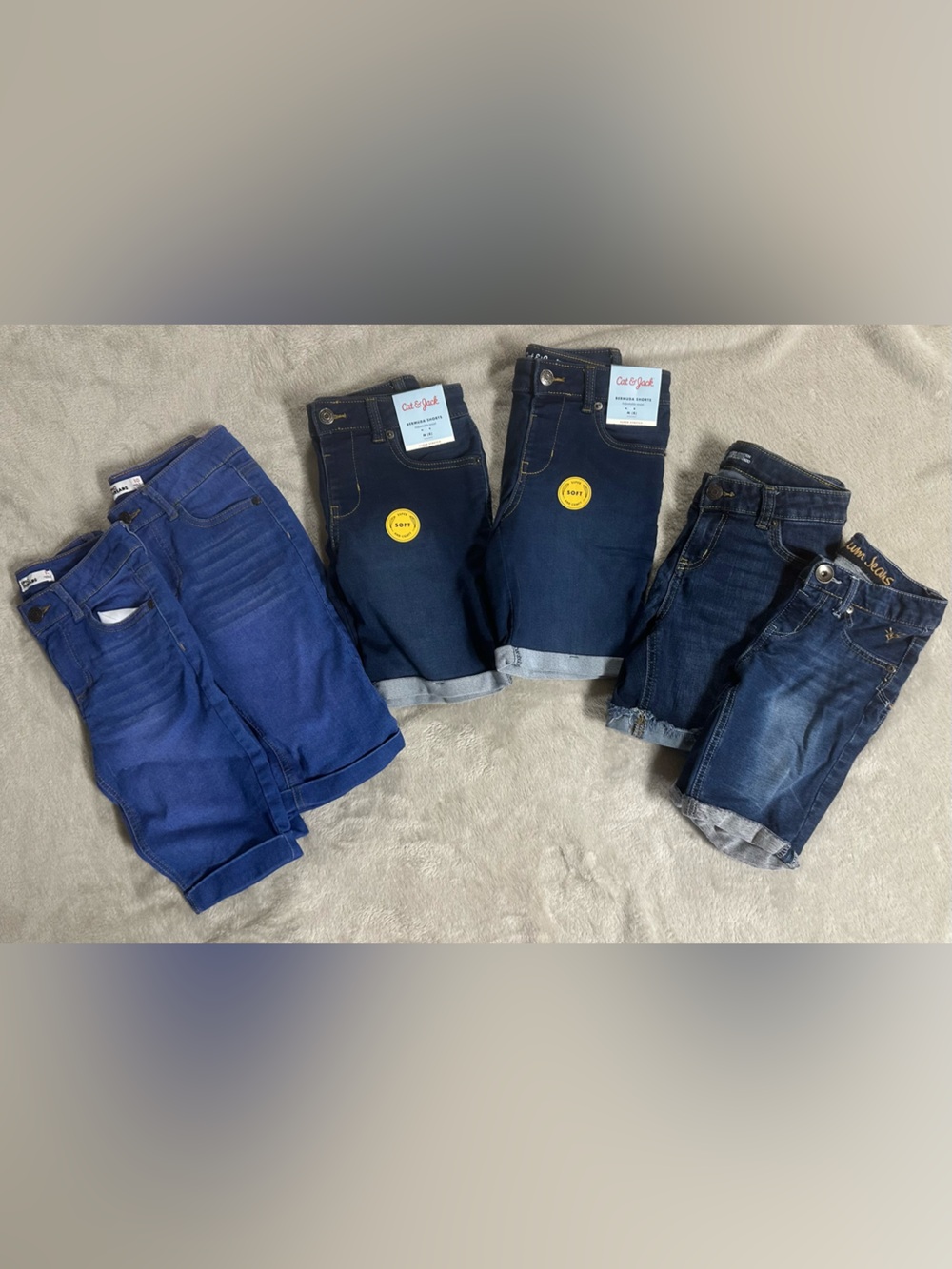 Lot of Girls Shorts
